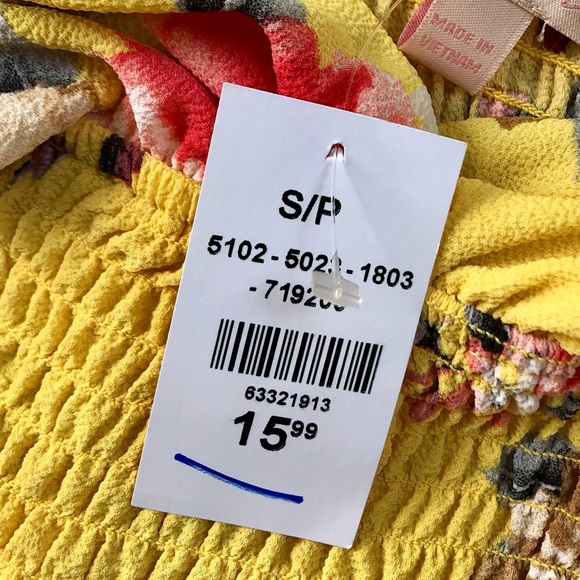 Love Tree small yellow summer top halter tie with lining and floral print - Picture 8 of 16